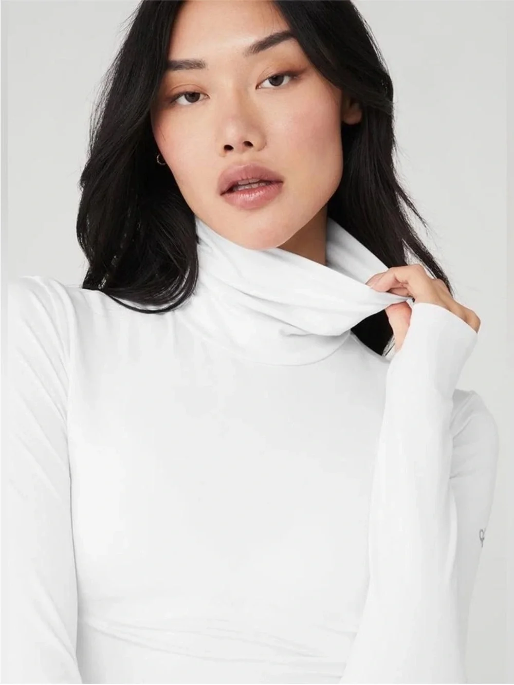 All Yoga Alosoft Turtleneck Shirt Long Sleeve Thumbholes